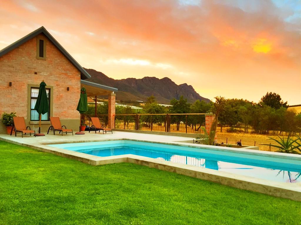 Vineyard Views Country House Рибек-Кастел Екстериор снимка
