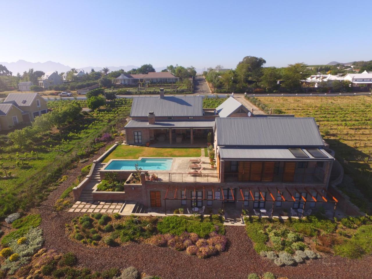 Vineyard Views Country House Рибек-Кастел Екстериор снимка